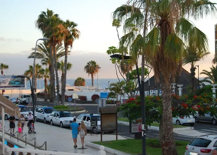 Americas Garden Apartman *